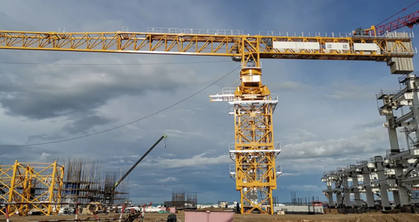 Biến tần GD350A trong cẩu tháp